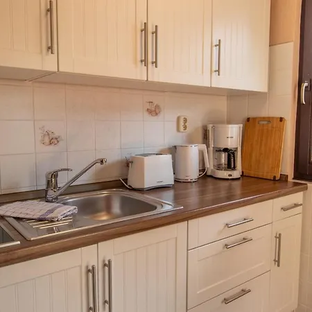 Lägenhet Zur Friedenseiche Zingst