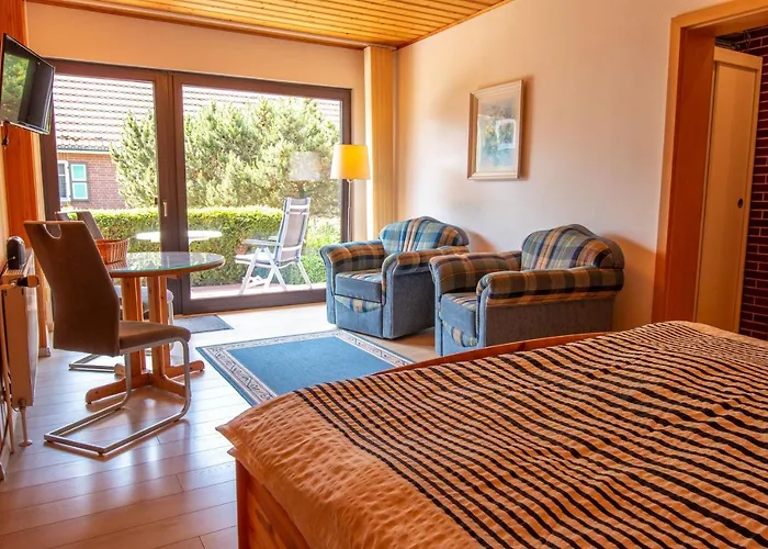 Zur Friedenseiche 青斯特